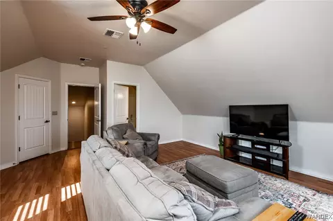 Living - 9577 E Jc Ranch Rd, Kingman, AZ 86401 photo 5 of 6