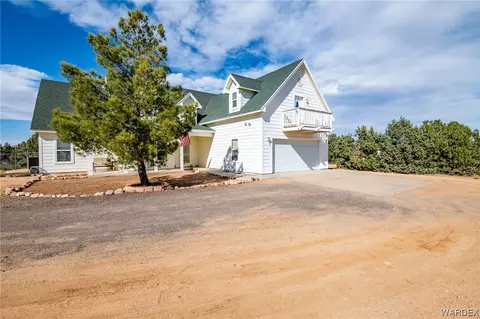 Exterior - 9577 E Jc Ranch Rd, Kingman, AZ 86401 photo 3 of 16