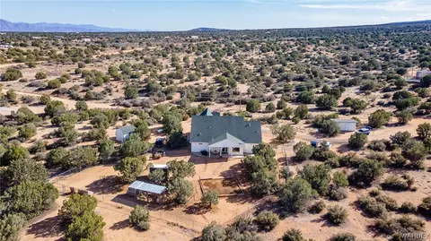View/Area - 9577 E Jc Ranch Rd, Kingman, AZ 86401 photo 3 of 7