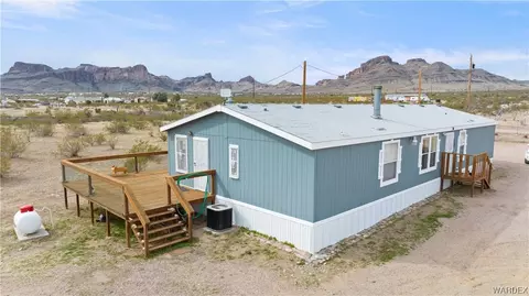 1114 S Dewey Rd, Golden Valley, AZ 86413
