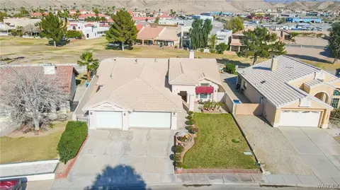 2892 Country Club Plz, Bullhead City, AZ 86442