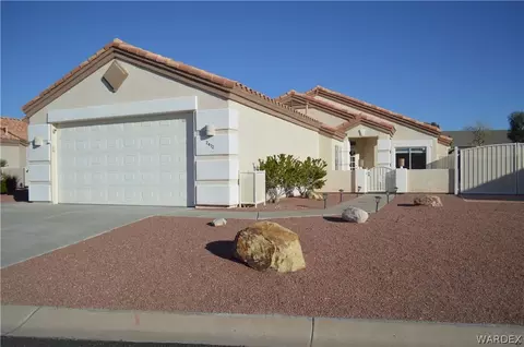 2472 Wilder Rd, Bullhead City, AZ 86442