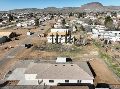 View/Area - 2755 E Devlin Ave, Kingman, AZ 86409 photo 4 of 17