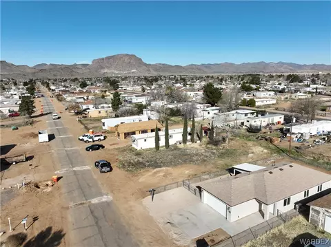 View/Area - 2755 E Devlin Ave, Kingman, AZ 86409 photo 2 of 17