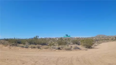 343-19 N 235 Tbd N Drifting Sands Dr, Meadview, AZ 86444