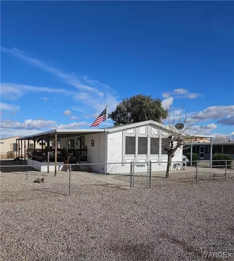 8072 S Aspen Dr, Mohave Valley, AZ 86440