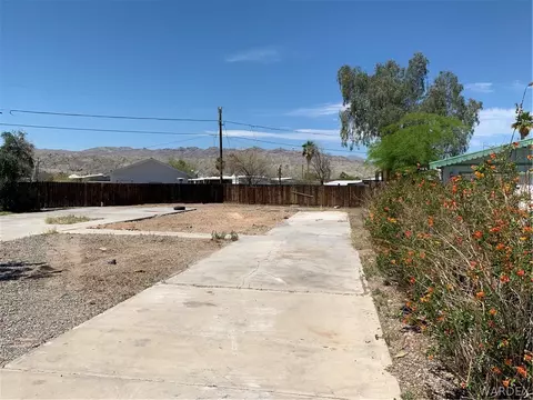 589 El Monte Cv, Bullhead City, AZ 86442