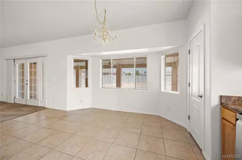 Living - 3928 E Snavely Plz, Kingman, AZ 86409 photo 3 of 3