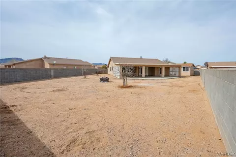 Exterior - 3928 E Snavely Plz, Kingman, AZ 86409 photo 11 of 18