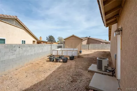 Exterior - 3928 E Snavely Plz, Kingman, AZ 86409 photo 17 of 18