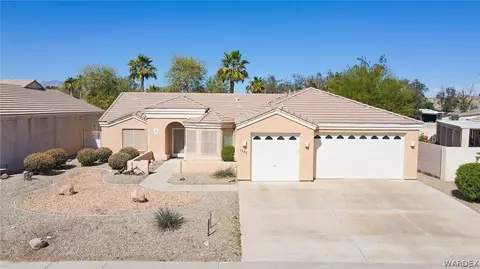 1253 Lause Rd, Bullhead City, AZ 86442