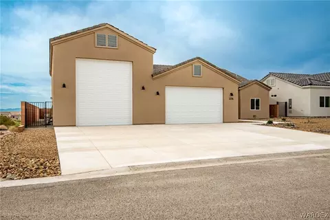 2234 E Twins Dr, Fort Mohave, AZ 86426