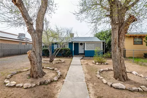 2406 Wallapai Ave, Kingman, AZ 86401