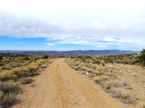 206-27 E 008d E Appaloosa Ln, Kingman, AZ 86401