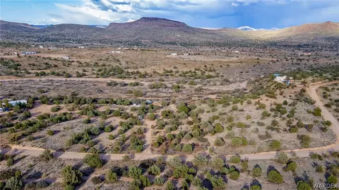 11725 E Blake Ranch Rd, Kingman, AZ 86401 photo 3