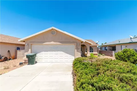 2807 Phoenix Ave, Kingman, AZ 86401