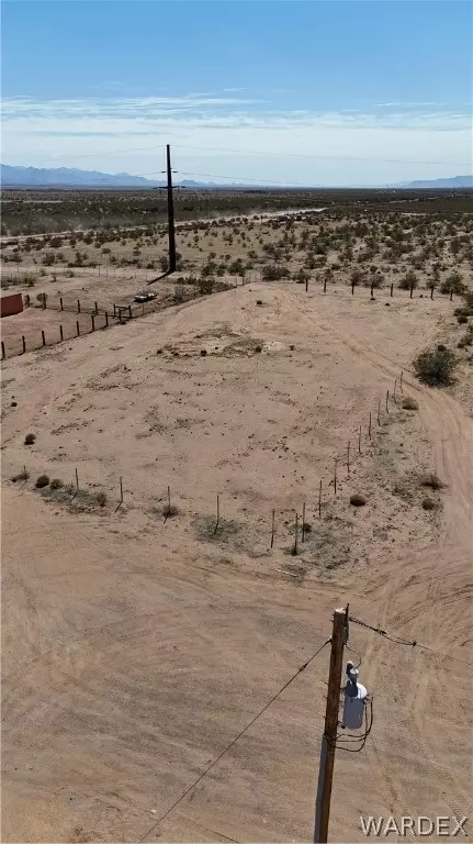 0000 Morelos Dr, Golden Valley, AZ 86413