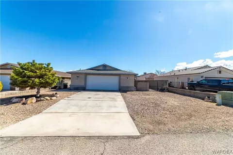 2750 N Rainbow St, Kingman, AZ 86401