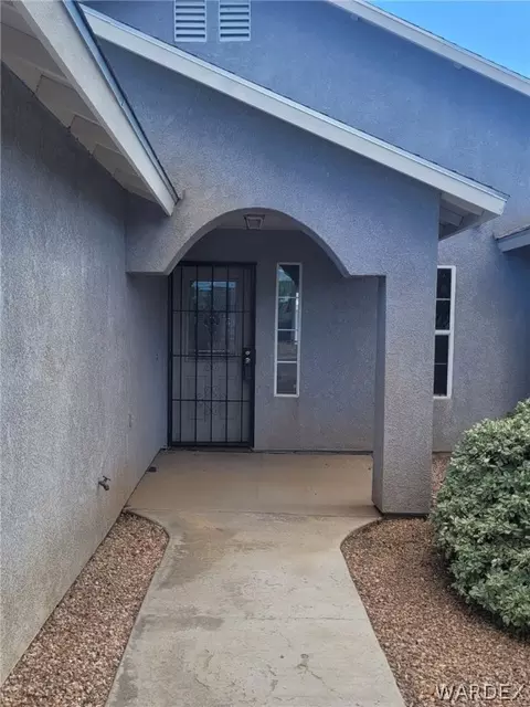 3340 E Ames Ave, Kingman, AZ 86409 photo 2
