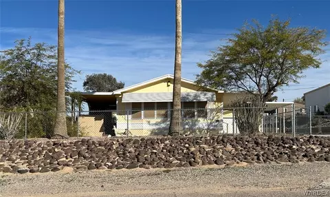 5271 Powell Lake Rd, Topock, AZ 86436 photo 2