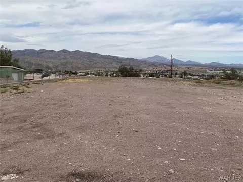 1065 Zircon Ave, Bullhead City, AZ 86442