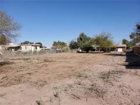 2079 E Mustang Dr, Mohave Valley, AZ 86440