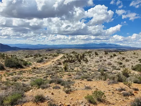 207 Silver Street, Kingman, AZ 86401