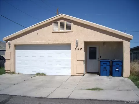 569 E Sea Spray Dr, Bullhead City, AZ 86442