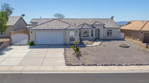 1522 El Campo, Bullhead City, AZ 86442