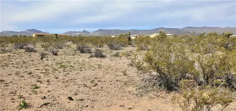 00 N Elgin Rd, Golden Valley, AZ 86413
