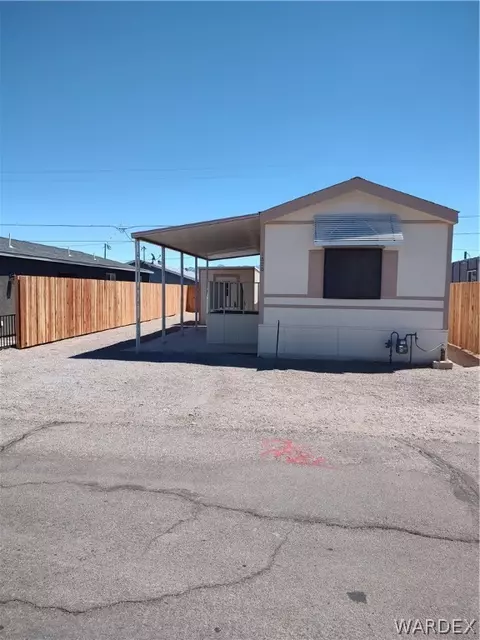1820 Granada Dr, Bullhead City, AZ 86442
