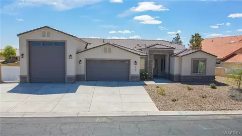 2166 E Bella Vista Dr, Fort Mohave, AZ 86426