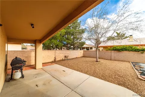Exterior - 3926 E Packard Ave, Kingman, AZ 86409 photo 12 of 26