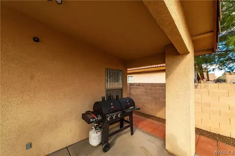Exterior - 3926 E Packard Ave, Kingman, AZ 86409 photo 13 of 26