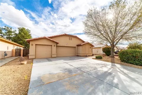3926 E Packard Ave, Kingman, AZ 86409