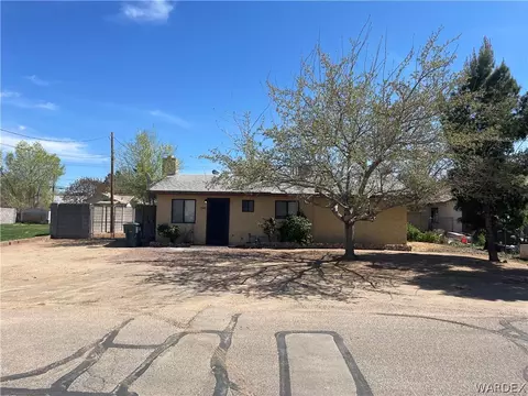 2140 Ashfork Ave, Kingman, AZ 86401