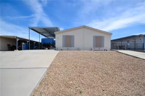 1572 Paige Dr, Bullhead City, AZ 86442