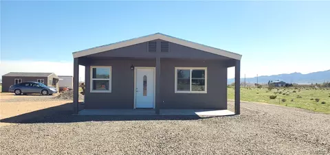 6108 W Abrigo Dr, Golden Valley, AZ 86413