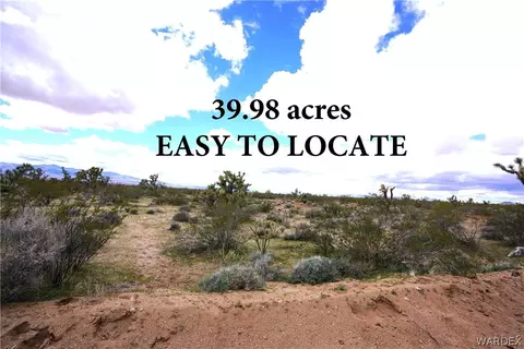 000 E Dead Eye Rd, Yucca, AZ 86438
