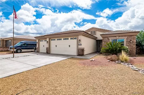 3384 Whitehead Ave, Kingman, AZ 86401