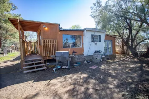 18257 Olive Dr, Dolan Springs, AZ 86441