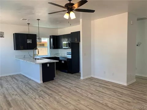 3158 E Snavely Ave, Kingman, AZ 86409 photo 4