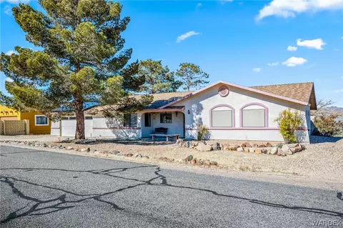 9207 N Vista Dr, Kingman, AZ 86409