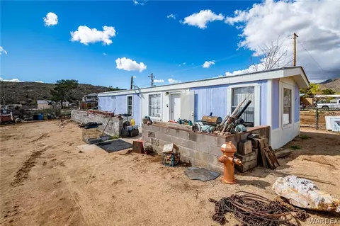 9665 N 2nd St, Chloride, AZ 86431