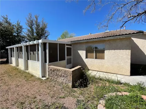 Exterior - 3910 E Snavely Ln, Kingman, AZ 86409 photo 5 of 18