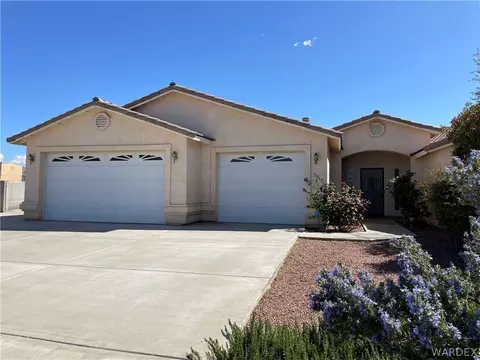 3910 E Snavely Ln, Kingman, AZ 86409
