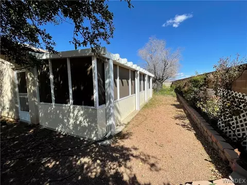 Exterior - 3910 E Snavely Ln, Kingman, AZ 86409 photo 7 of 18