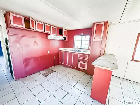 3546 E Cardinal Ln, Kingman, AZ 86409 photo 5