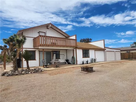 605 E Hindu Ln, Meadview, AZ 86444