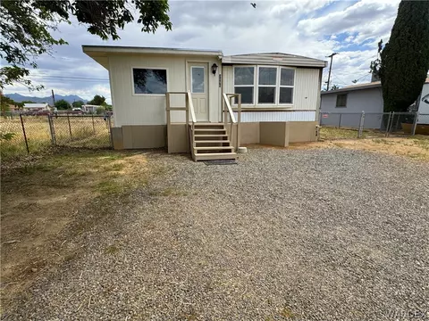 3896 E Thompson Ave, Kingman, AZ 86409